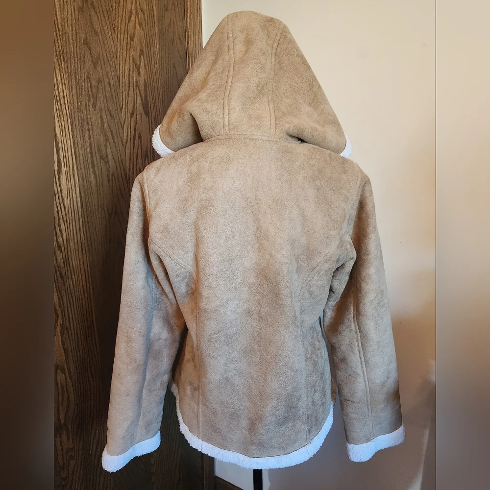 Early 2000's Seventy‎ Seven Faux Suede Sherpa Lined Jacket
